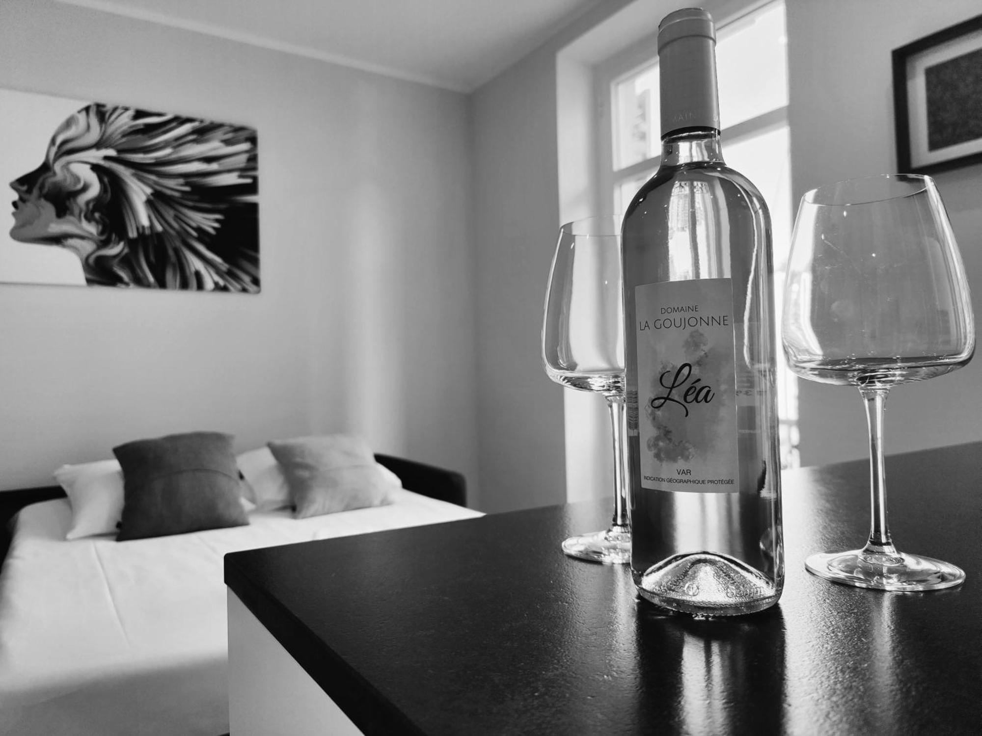 Le Coq Charlene - Monaco A 50M - New Apartment Beausoleil Exterior foto